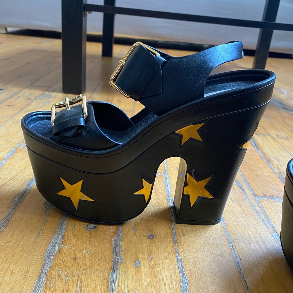 Stella McCartney Buckle Star Platform Sandals